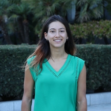 Nikki Caravelli